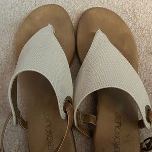 Aerosoles thong sandal